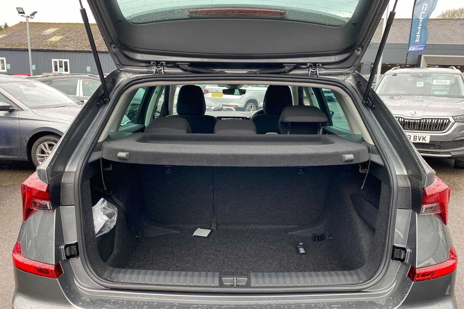 SKODA Kamiq Hatchback 1.5 TSI SE L 5dr DSG
