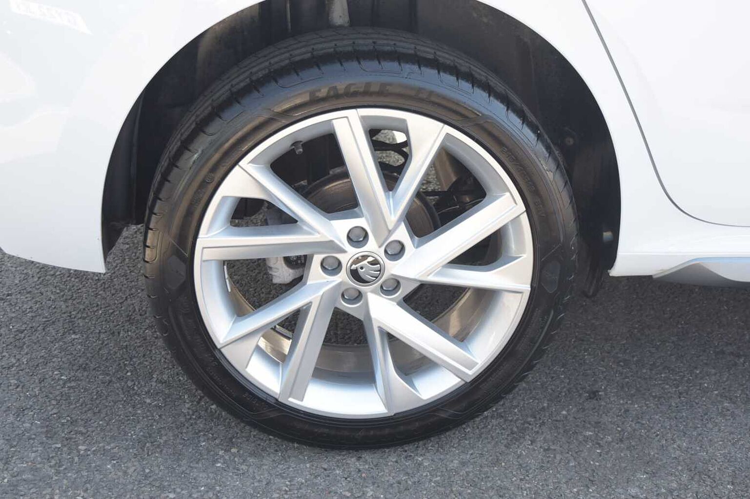 SKODA Kamiq 1.0 TSI (110ps) SE L Executive SUV