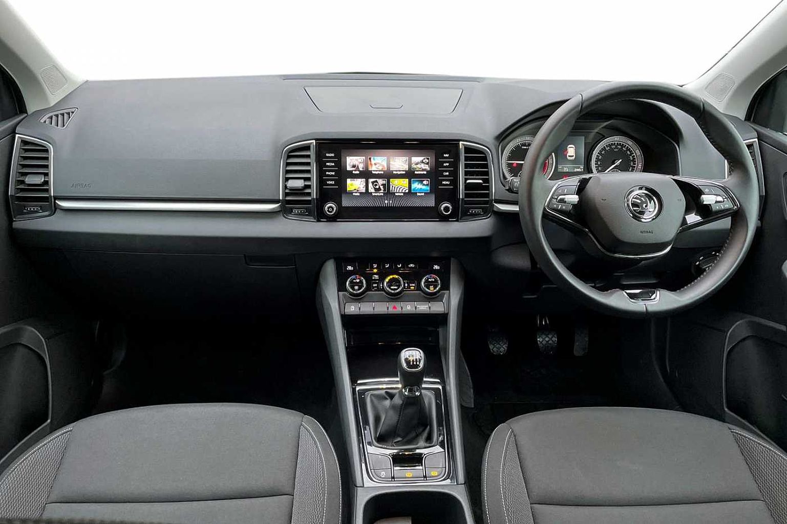 SKODA Karoq SUV 2.0TDI (116ps) SE Drive SCR